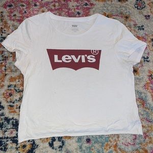 Levi’s crop top